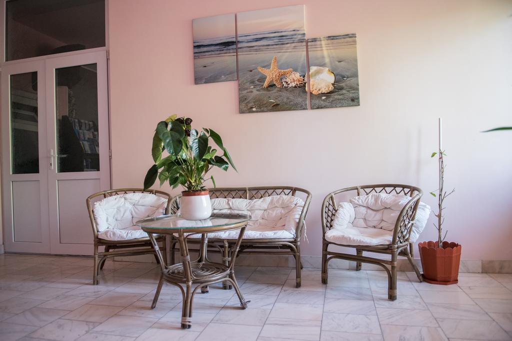 Hotel Dynes Eforie Nord Zewnętrze zdjęcie